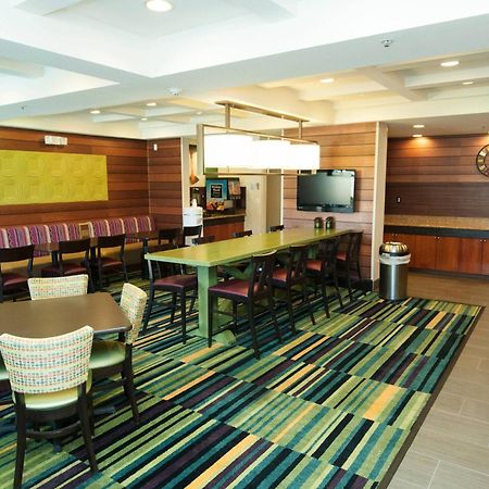 Fairfield Inn Сент-Джордж Экстерьер фото