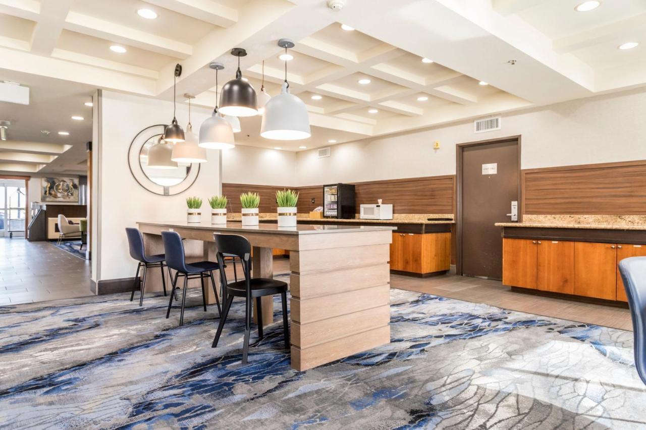 Fairfield Inn Сент-Джордж Экстерьер фото