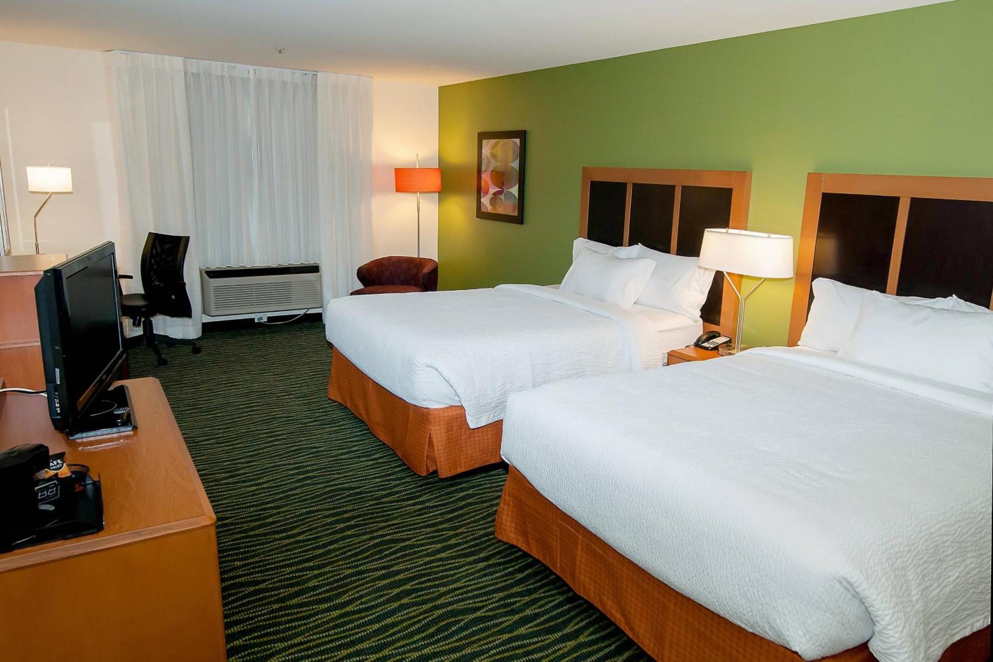 Fairfield Inn Сент-Джордж Экстерьер фото